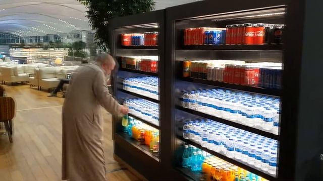 ISTANBUL NEW AIRPORT BUSINESS LOUNGE || walkthrough May 2019 смотреть онлайн