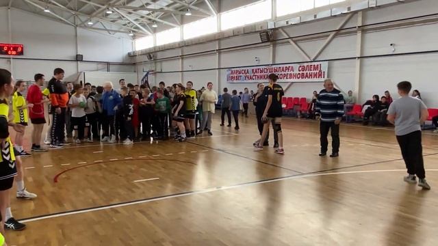 Выезд в Октябрьский, Карасуский район смотреть онлайн