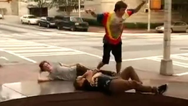 Only a little crack. смотреть онлайн