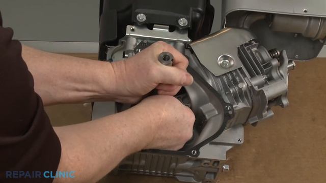 Briggs & Stratton Small Engine Crankcase Oil Seal Replacement 299819S смотреть онлайн