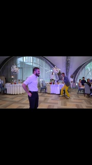 Ведущий на свадьбе Андрей Чердак