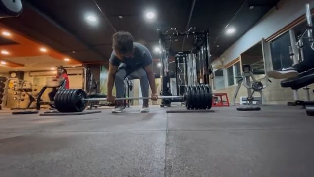 120 kg || Deadlift || unbelievable for me. #gym #bodybuilders #workout #deadlift смотреть онлайн