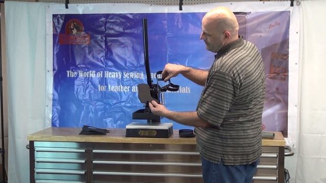 8360 Hand Operated Manual Clicker Press (Manual Leather Cutting Machine)