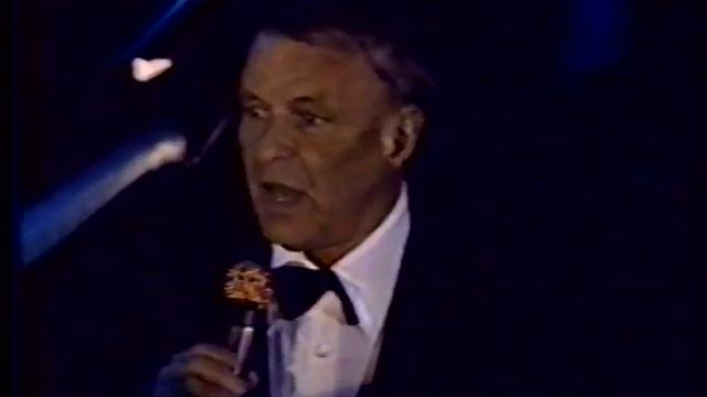 Frank Sinatra - Sao Paulo Maksoud Plaza Hotel . August 15 1981 - Part 1 - 1