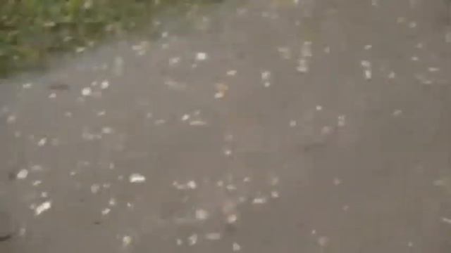 между нами тает лёд клип смотреть онлайн