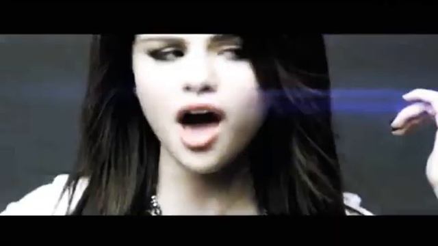 Selena Gomez- Cant Be Tamed смотреть онлайн