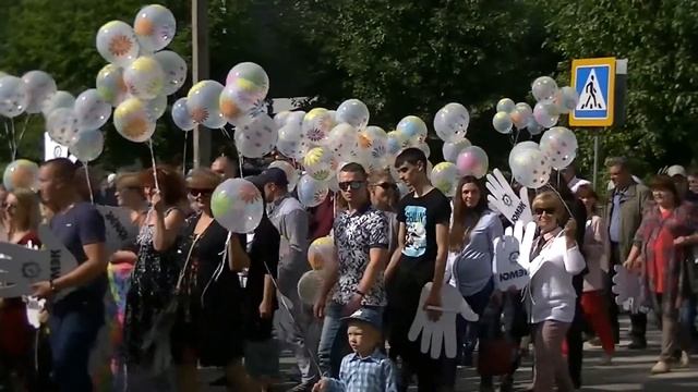 Новый век с ЮМЭК смотреть онлайн