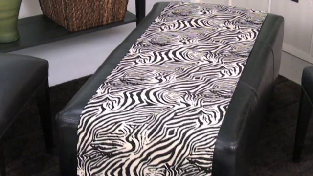 SINGER® CLASSIC™ 44S Sewing Machine Sewing Speed смотреть онлайн