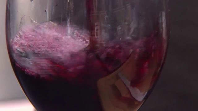 Steven Raichlen's Proyect Smoke - Trivento Reserve Malbec смотреть онлайн