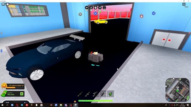 играю в Mad City c Зеленоголовиком смотреть онлайн