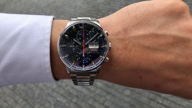 Mido Commander Chronograph 42 Blue