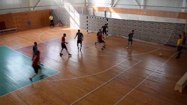 Анонс Финала кубка чемпионов НФЛ между командами "Аквамарин" и "ГМУ". Новороссийск смотреть онлайн