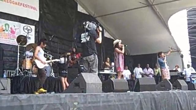 MERCURY'S EPIC ADVENTURES: Nola Darling @ UCLA Jazz Reggae Fest смотреть онлайн