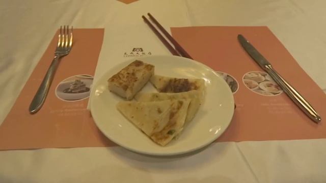 Cosmos Hotel: 2-Minutes Walk from Taipei Main Station M3 Exit смотреть онлайн