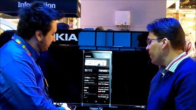 CES2012 - Nokia Lumia 900 смотреть онлайн