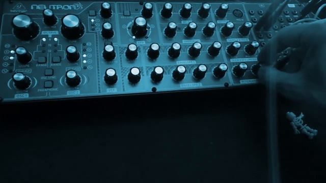 002 :: An alien intelligence // Dark ambient with Behringer Neutron смотреть онлайн