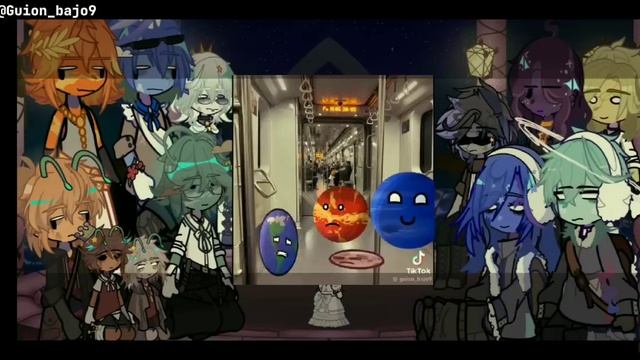 Solarballs React to Random Videos // Planets and Moons // 🇪🇸/🇺🇸/🇷🇺 смотреть онлайн