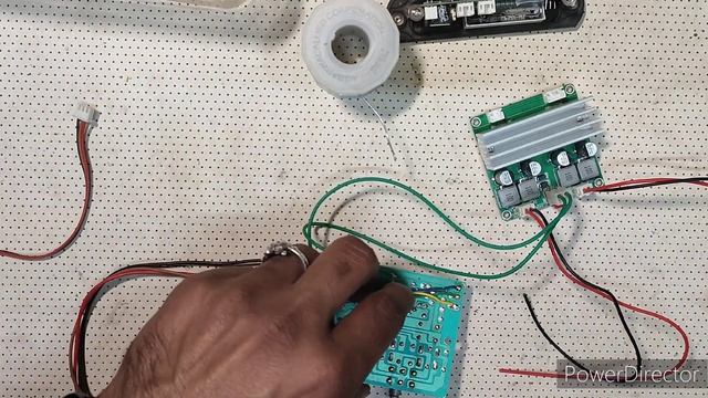 100+100 watt sound test with 4 transistor bt board смотреть онлайн