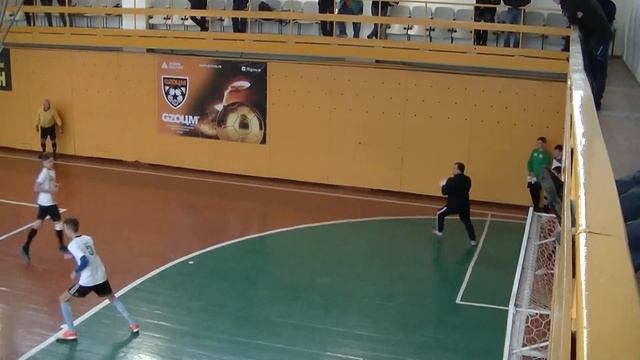 09.11.2019 ФСК «Горняк» (Гай) - «Олимпия-Машзавод» (Орск) - 4:7 (период 1)