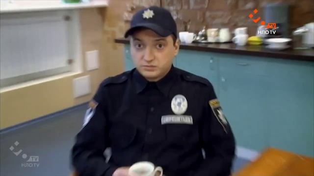 Смотри в 4 серии СуперКопов | НЛО TV смотреть онлайн