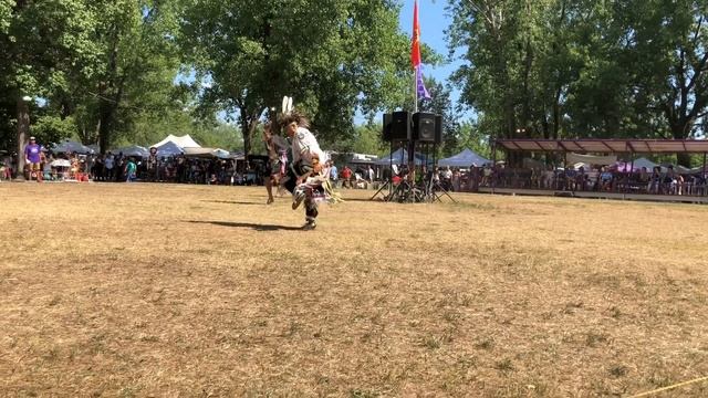 Kahnawake Powwow 2018 | Sr Men’s Smoke Dance смотреть онлайн