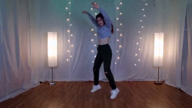 Dance on Loin Maître Gims Sponsored by SheIn смотреть онлайн