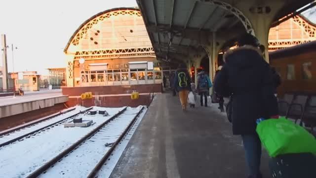 Петербург. Витебский вокзал: путь с поезда смотреть онлайн
