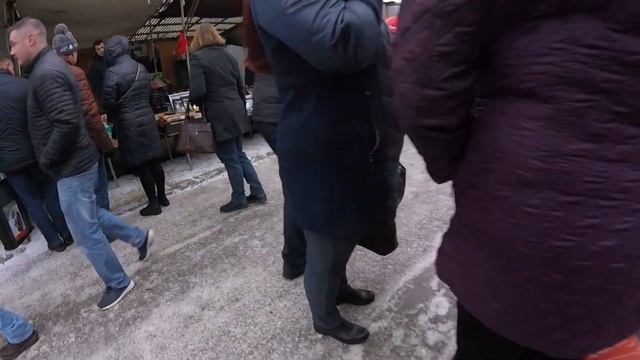 Рынок в Шяуляе. смотреть онлайн