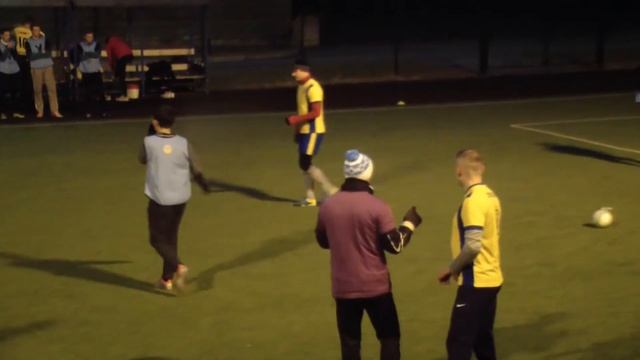 Арсенал - Комета 2:3 смотреть онлайн