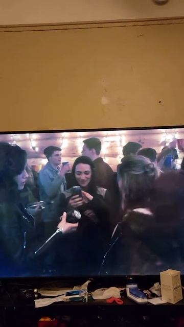 Anyone know this song in the background from episode 3 on sifi's Resident Alien? shazam doesnt. смотреть онлайн