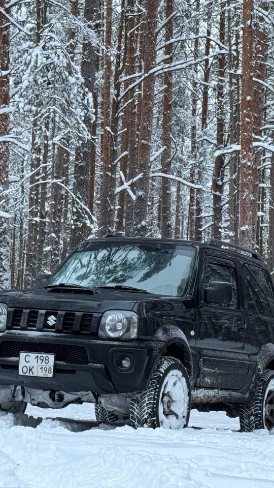 Обзор на два #Suzuki  Jimny
ДЖИМНИ на автомате и на механике