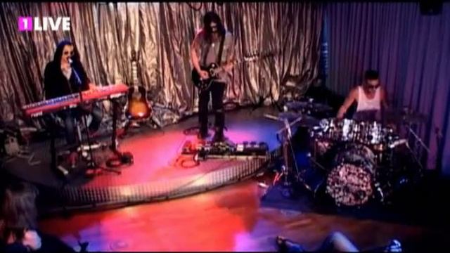 30 Seconds To Mars 'Hurricane' Acoustic