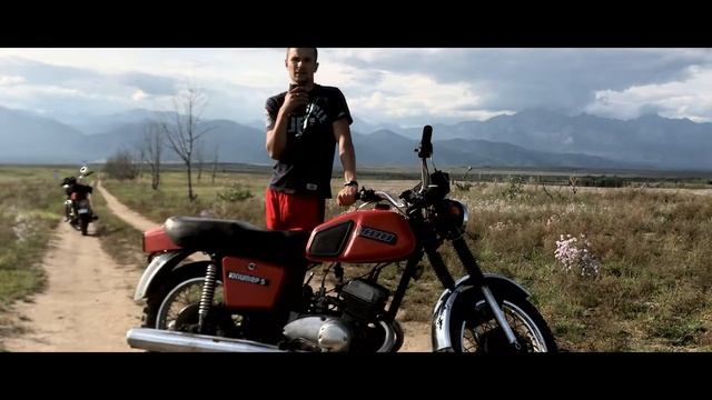 ИЖ ЮПИТЕР 5... ЭТО ЕЩЕ НЕ ВСЕ! #мотоциклыссср #motorcycle #motorcycles #bike смотреть онлайн