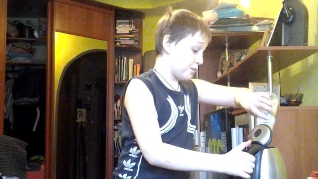 Вода тичёт  в верх Faekemachine