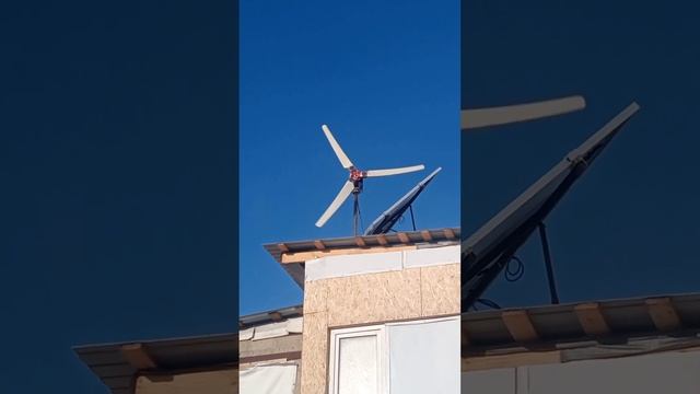 Показания ветряка НоНейм на ветре 8-10 м/с / 22 полюса шириной 15 мм против 26 полюсов шириной 10 м смотреть онлайн