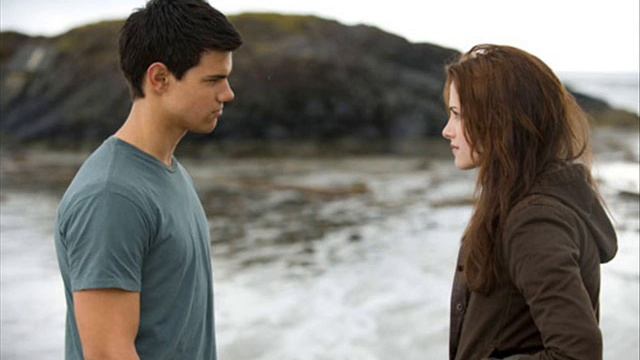 TWILIGHT 1 À 4 sur Marie Mai Emmène moi смотреть онлайн