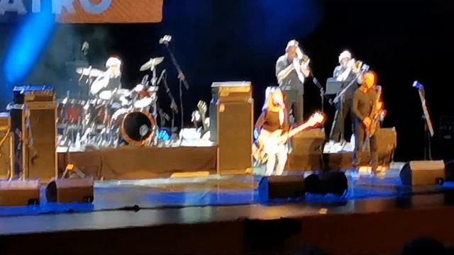 Suzi Quatro, "Rockin' in the Free World", live in Vienna 🇦🇹, 26/02/2020 смотреть онлайн