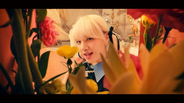[1 Hour Loop M/V] IVE - 'LOVE DIVE' M/V | Kpop Universe смотреть онлайн