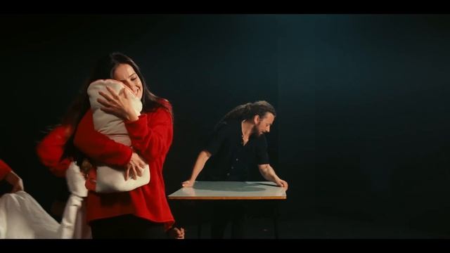 HEĽENINE OČI - KÁVA | Official video 2022 смотреть онлайн