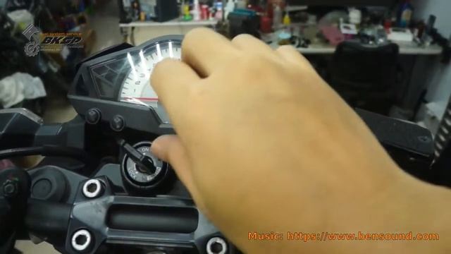 Kawasaki Z300 啟動繼電器異常 смотреть онлайн