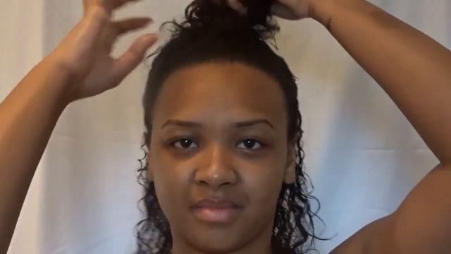 Wash & Go: OGX Coconut Curls Review смотреть онлайн