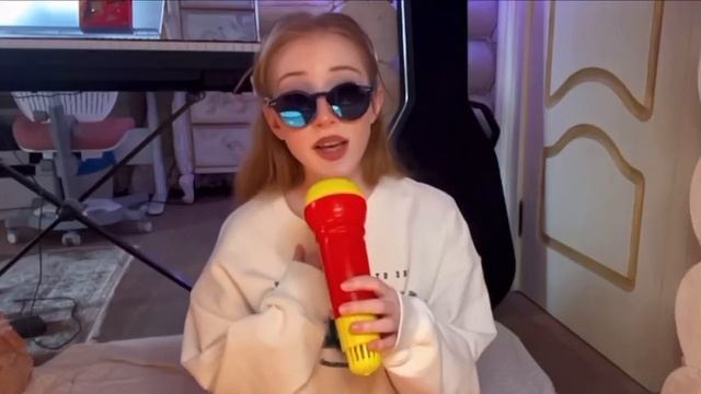 17 вещей, которые я поняла за 17 лет ☕️ | слуЧАЙно, эпизод 1 смотреть онлайн