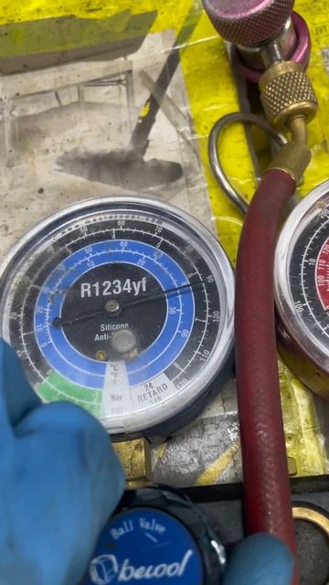 Замена сальника компрессора смотреть онлайн