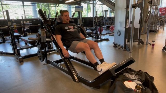 Leg day (bulk day 63) смотреть онлайн
