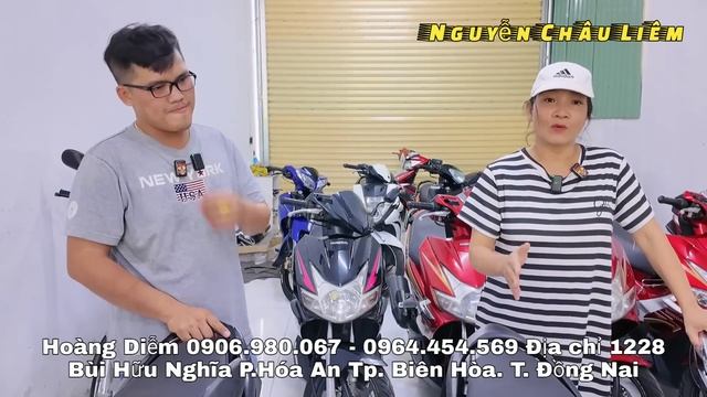 Cũng Vì Kẹt Tiền Chị Diễm Giảm 2Tr Đến 4Tr Khi Wave RSX 7Tr9 - AB 7Tr5 Còn Rẻ Nữa Tại Hoàng Diễm смотреть онлайн