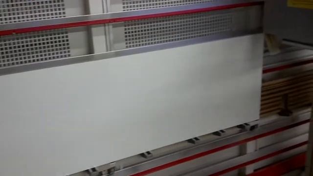 Streibig Compact TRK - Vertical Cuts смотреть онлайн