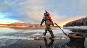 ПЕРВЫЙ ЛЁД НА ДИКОМ УРАЛЬСКОМ ОЗЕРЕ. БЕЗМОТЫЛКА