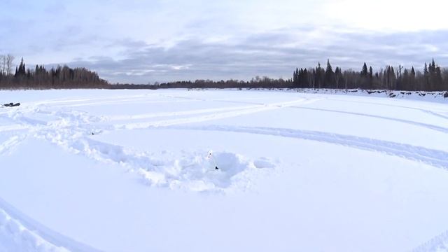 Забрались в глухомань! Ловим Щук и Судаков! Часть 1 смотреть онлайн