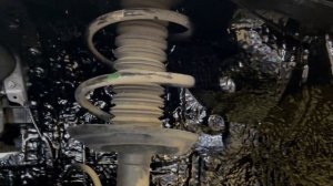 Почему в автомобиле шумно, какие причины? В основном шум от шин. Как снизить, на примере Toyota RAV4