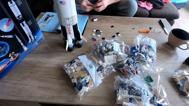 Lego 21309 NASA Apollo Saturn V / TIME LAPSE BUILD смотреть онлайн